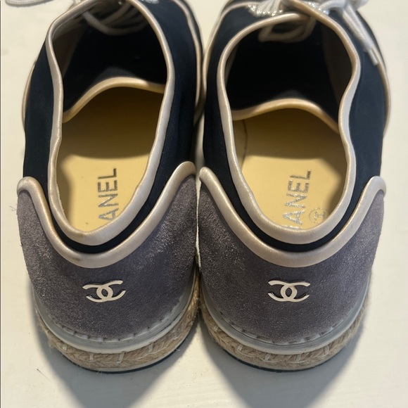 CHANEL Navy and White Lace-Up Sneakers - Picture 2 of 6